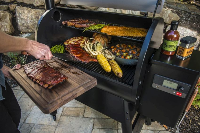 Traeger Pelletgrill Pro D2 780 Schwarz