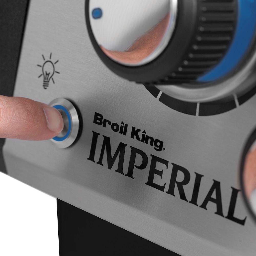 Broil King IMPERIAL™ 690 XL PRO Black IR inkl. Infrarot Seitenbrenner und Drehspieß